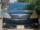 Toyota Avanza 2010