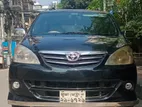 Toyota Avanza 2010