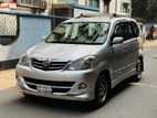 Toyota Avanza 7 Seate LPG 2010