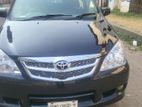 Toyota Avanza . 2010