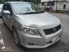Toyota Axio . 2010