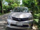 Toyota Axio . 2012