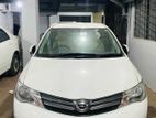 Toyota Axio . 2013