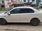 Toyota Axio . 2015