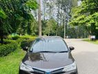 Toyota Axio hybrid 2015