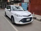 Toyota Axio . 2016