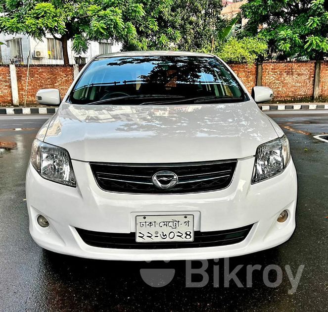 Toyota Axio Fielder Ltd 2011 for Sale in Gulshan Bikroy