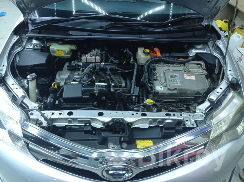 Toyota Axio Hybrid 2013 For Sale In Basundhara | Bikroy