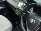 Toyota Axio Hybrid 2014
