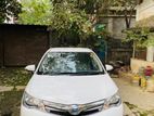 Toyota Axio hybrid 2015