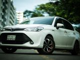 Toyota Axio Hybrid 2015