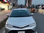 Toyota Axio Hybrid 2015