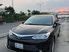 Toyota Axio Hybrid 2015