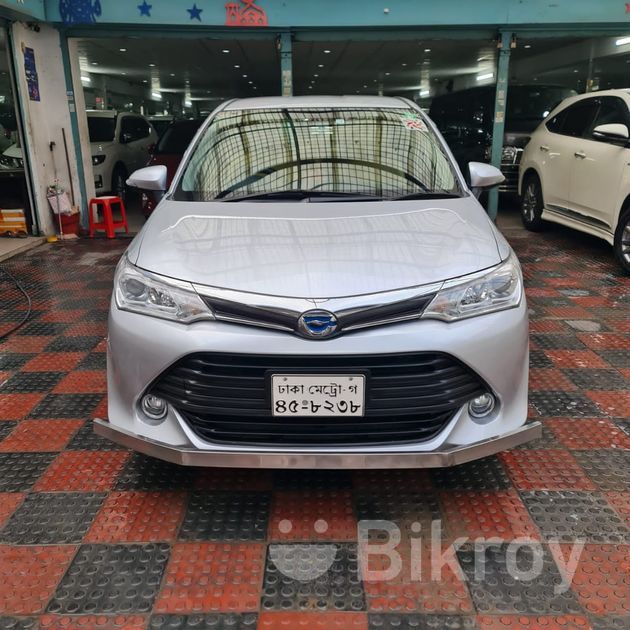 Toyota Axio HYBRID 2016 for Sale in Ramna | Bikroy