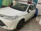 Toyota Axio Hybrid 2016