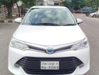Toyota Axio Hybrid 2016