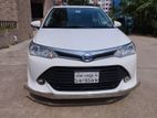 Toyota Axio Hybrid 2017