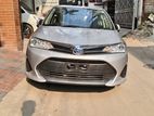 Toyota Axio HYBRID -EX PUSH 2020