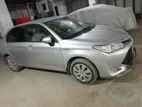 Toyota Axio Hybrid X 2015