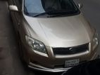 Toyota Axio . 2012