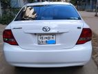 Toyota Axio white 2006