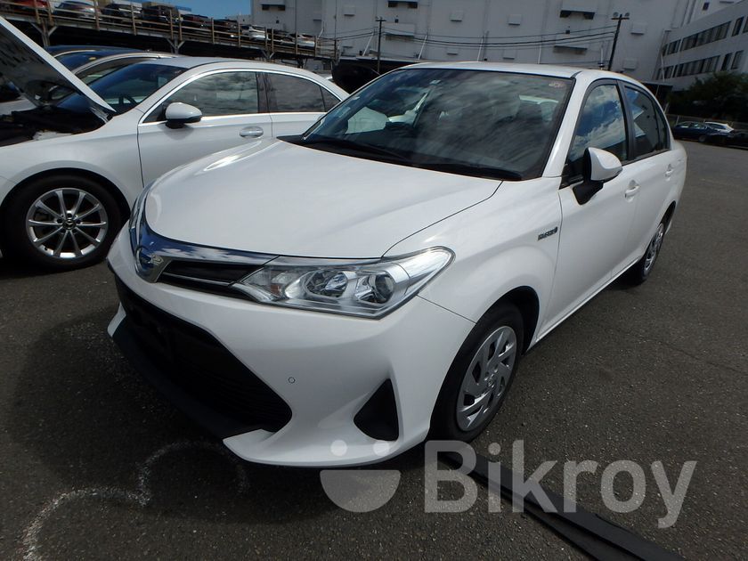 Toyota Axio X SAFTY SENSE WHITE 2019 for Sale in Mohammadpur | Bikroy