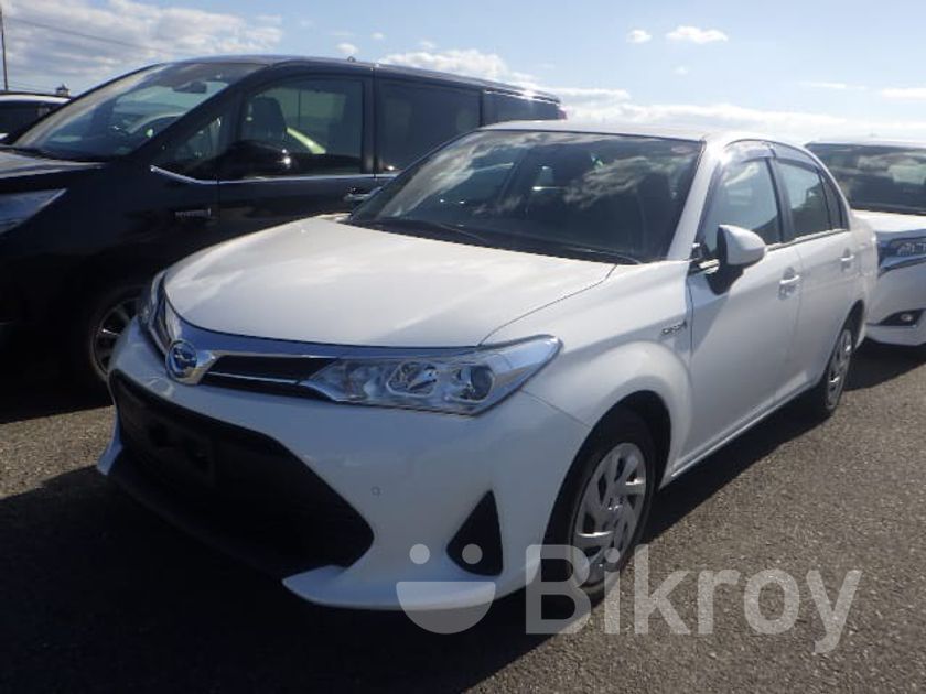 Toyota Axio X Tss Hybrid For Sale In Khulshi Bikroy