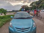 Toyota Belta . 2005