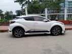 Toyota C-HR 2017