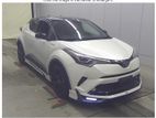 Toyota C-HR . 2019