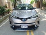 Toyota C-HR G LED 2017