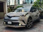 Toyota C-HR G LED 2017