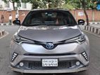 Toyota C-HR G LED 2017