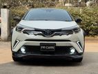 Toyota C-HR G LED 2017