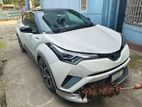 Toyota C-HR G-LED. 2017