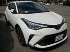 Toyota C-HR G-Led pearl Ap-4 2020