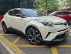 Toyota C-HR G-LED PEARL2TN 4grd 2019