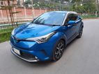 Toyota C-HR G -LED Reg : 2022 2017