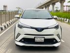 Toyota C-HR HYBRID 2017