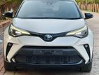 Toyota C-HR HYBRID BRAND NEW. 2022