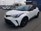Toyota C-HR Hybrid G Mode-Nero. 2020