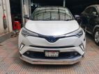 Toyota C-HR Hybrid with loan 2016