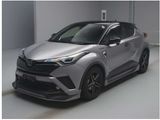 Toyota C-HR S LED, TWO-TON COLOR 2019