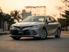 Toyota Camry XLE 2019