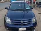 Toyota CAR....I S T 2004