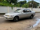 Toyota Carina . 1991