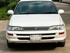Toyota Corolla 100 SE Saloon 1993