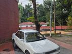 Toyota Corolla . 1990