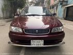 Toyota Corolla 2000