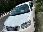 Toyota Corolla . 2005
